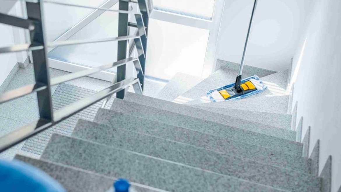 Treppenhausreinigung